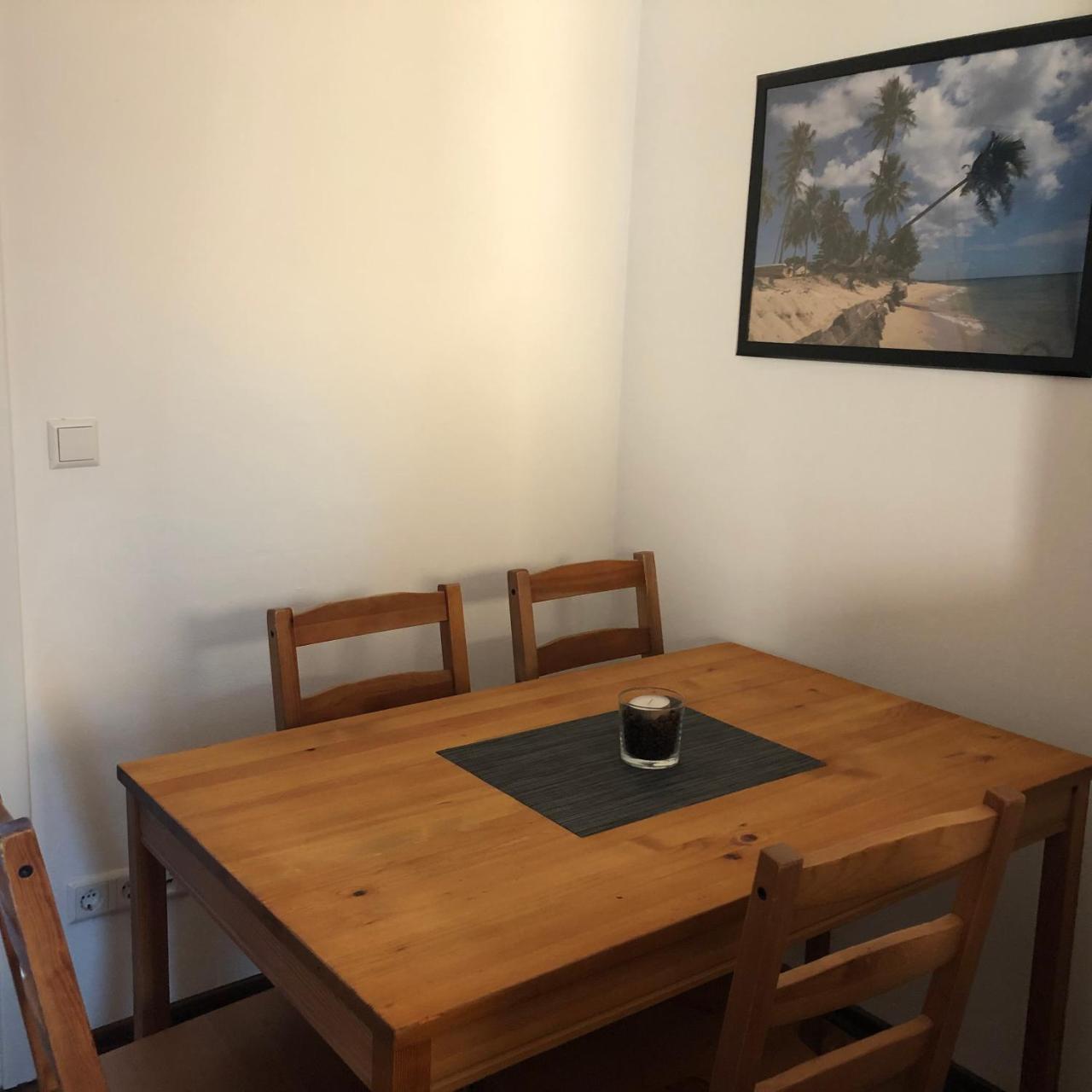 Dreibettzimmer mit Bad